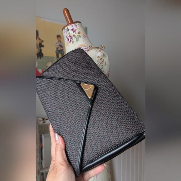 Yves Saint Laurent YSL Woven Flap Clutch Bag - Picture 6 of 12